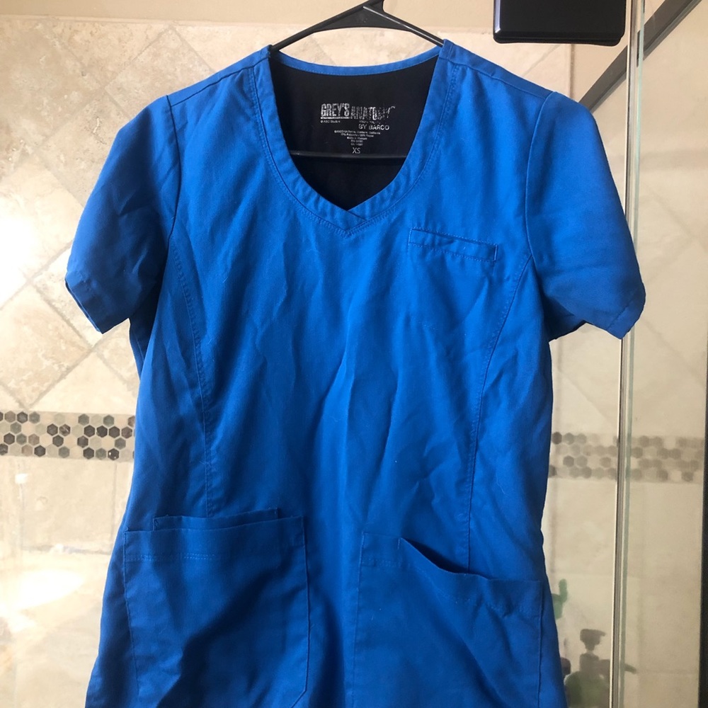 Greys anatomy XS scrub top